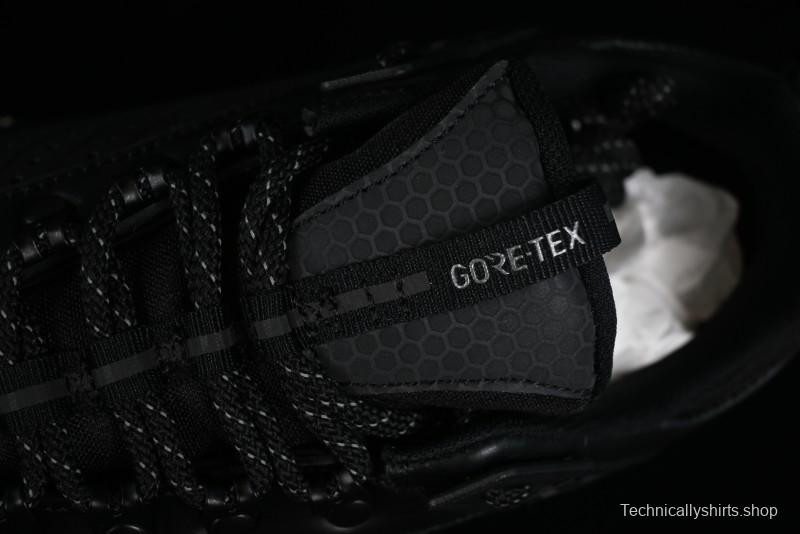 Moncler Trailgrip GTX Hiking Shoes with Cordura Nylon and Gore-Tex Waterproof Technology - M00050M3211