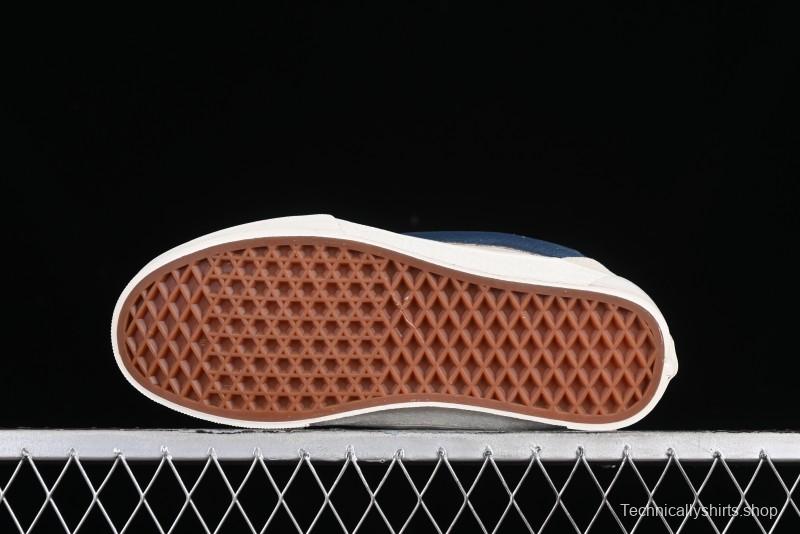 Vans Classics Knu Skool Retro Sneakers with Oversized Toe and Thickened Tongue - VN0009SXS009