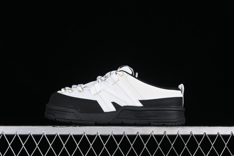 New Balance CRV CAP V2 Casual Sneakers with Flat Silhouette and Mesh Upper - SD3205IB2
