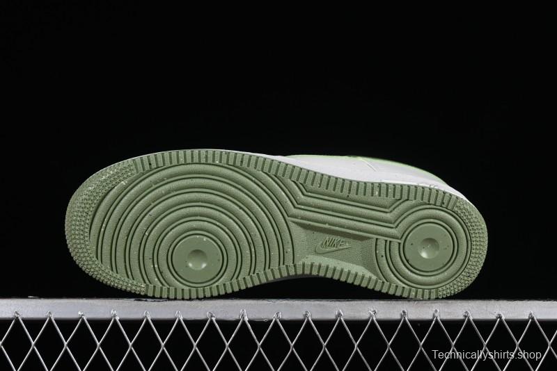 Nike Air Force 1 '07 Low Casual Sneakers in White Green - DV3808-106
