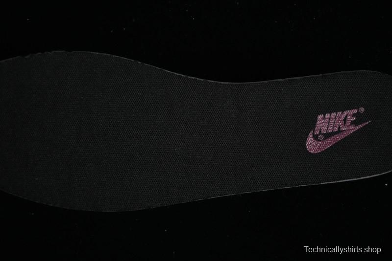 Nike SB Dunk Low Custom Collaboration Otomo Katsuhiro x Nike SB Dunk Low "Steamboy OST" - CT0856-102