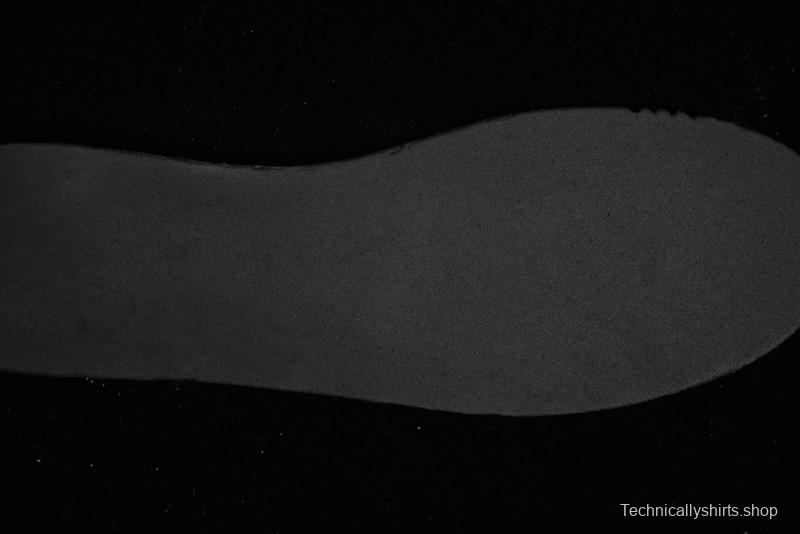 Stussy x Nike Dunk Low SB Skate Shoes in White-Black - FC1688-137