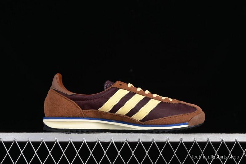 Adidas Originals SL 72 Retro Running Shoes with Nylon Upper and Suede Accents - IE3425