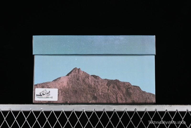 Nike Dunk Low Panda Prank Star Trek SB Strap Low-Top Casual Sneakers - DV0833-101