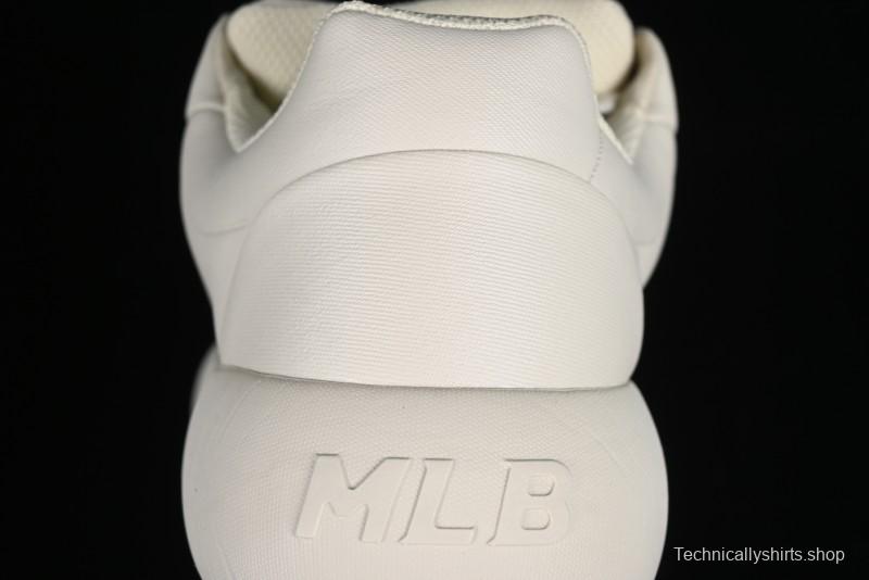 MLB Chunky Classic Base New York Yankees Lightweight Platform Casual Sneakers - 3ASXCCB4N07CRS