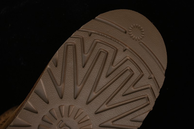 UGG Classic Ultra Mini II Short Boots with Genuine Australian Sheepskin and TREADLITE Outsole - 1016222