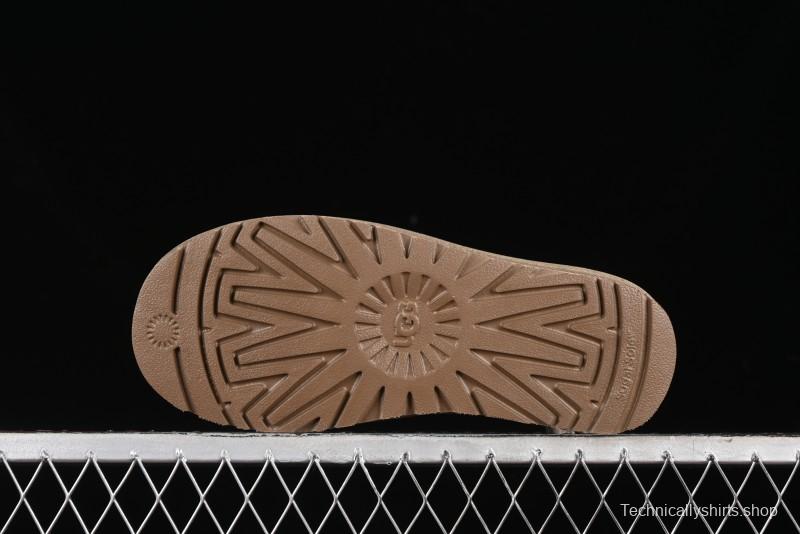 UGG Classic Ultra Mini Short Boots with Genuine Australian Sheepskin and TREADLITE Outsole - 1116109