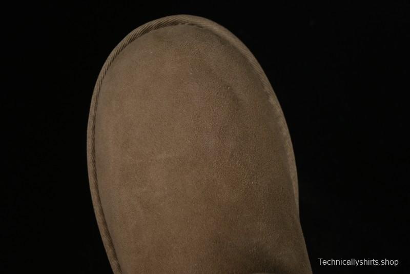 UGG Classic Ultra Mini Short Boots with Genuine Australian Sheepskin and TREADLITE Outsole - 1116109