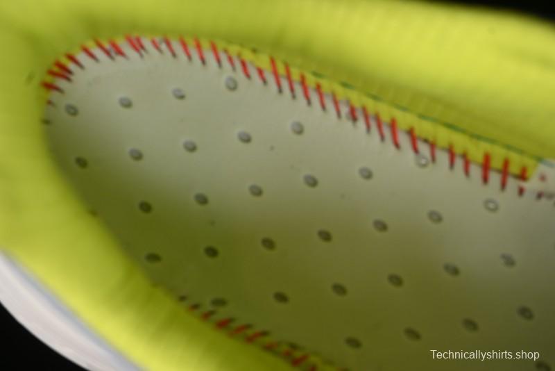 Hoka Mafate Three 2 Ultra-Lightweight Cushioned Trail Running Shoes - 1153931 WNN