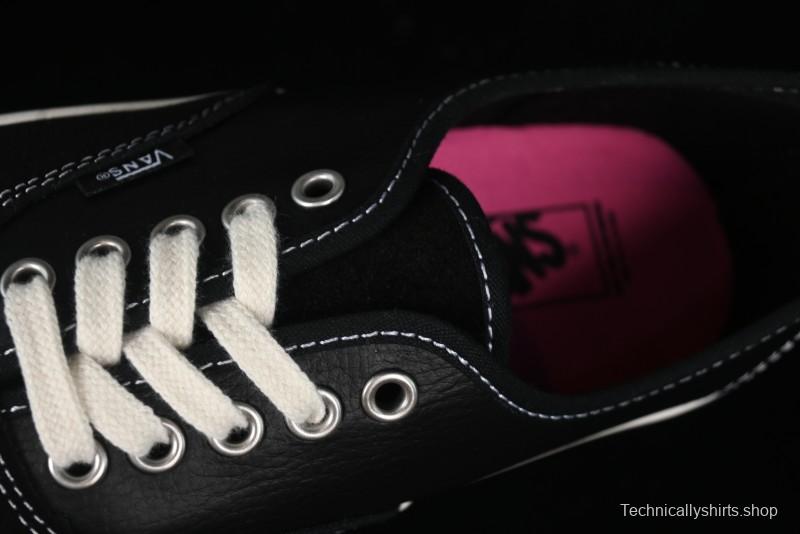 Vans Authentic Low-Top Canvas Sneakers with Vulcanized Sole - VN000BW5BPR