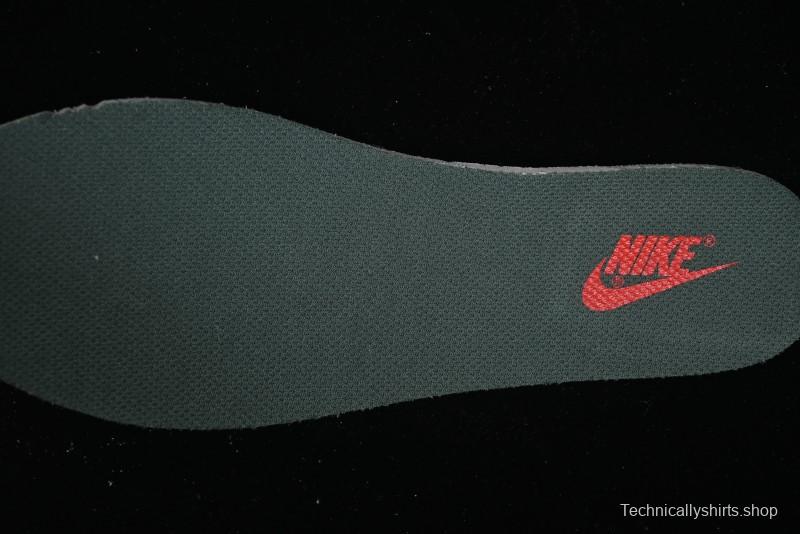 Nike SB Dunk Low UN Collaboration Year of the Snake Limited Edition Green Snake Swoosh Anniversary Custom Low-Top Casual Sneakers - DJ2024-070