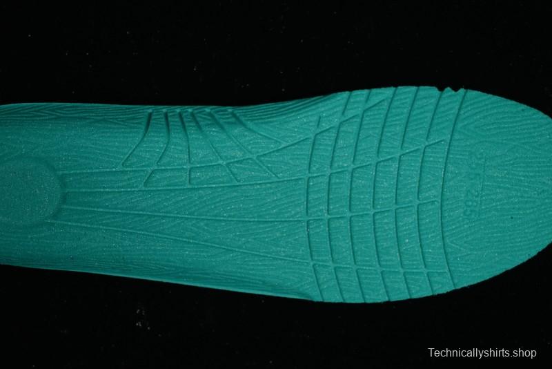 MLB Chunky Liner Basic New York Yankees Thick Sole Casual Sneakers with 6cm Height Increase - 3ASXCLR3N50WHS