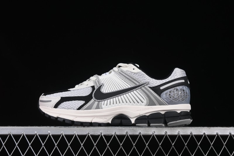 Nike Zoom Vomero 5 SP Classic Retro Casual Running Shoes with EVA Midsole Cushion - HQ1182-001