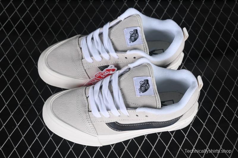 Vans Knu Skool Low-Top Retro Chunky Sneakers - VN0009QCD24