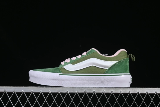 Vans Knu Skool Low-Top Retro Chunky Sneakers - VN000D6CJDU