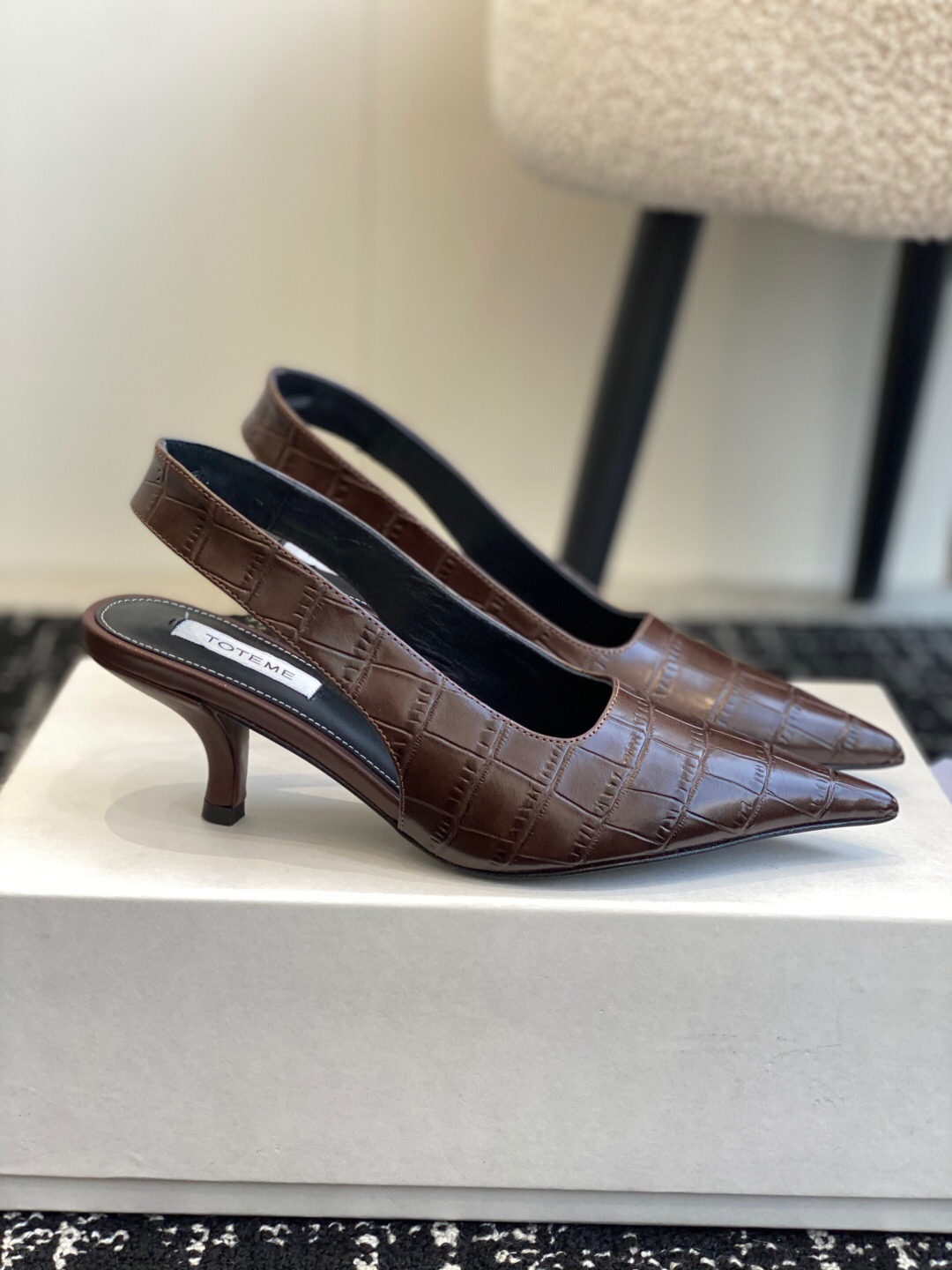 2025 Women Toteme Brown Leather Slingback Pointed Toe Heels