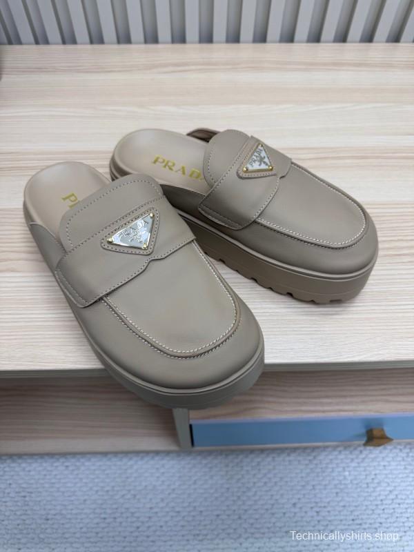 2025 Women Prada Beige Leather Slippers