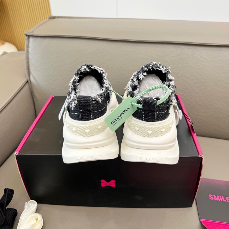 2025 Unisex Smile Republic Black White Canvas Casual Shoes Fringed LY00291