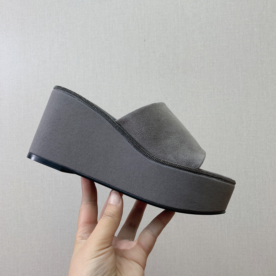 2025 Women BRUNELLO CUCINELLI Grey Suede Platform Slide Sandals Elegant Craftsmanship LY00360(F)
