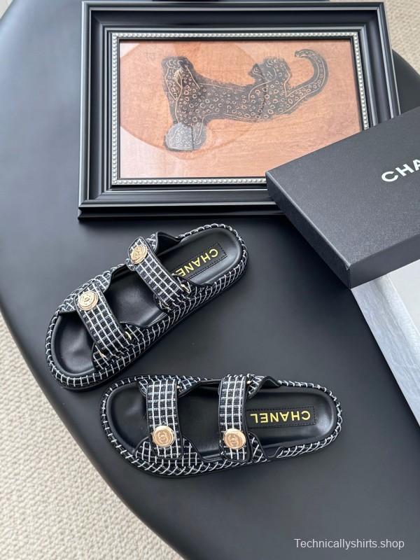 2025 Women Chanel Black White Leather Sandals LY00310