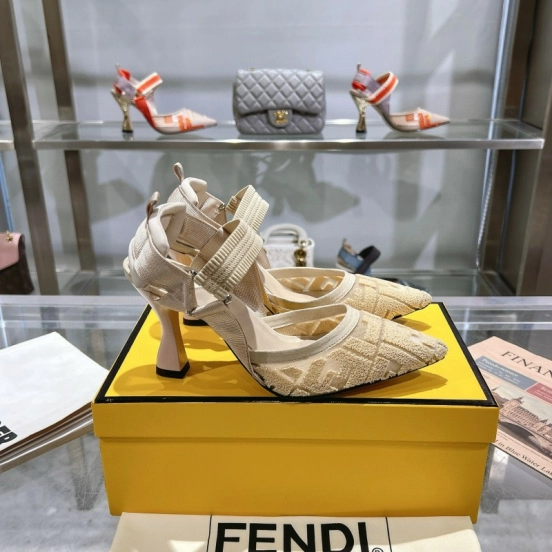 2024 Women Fendi Beige Knitted Leather High Heels