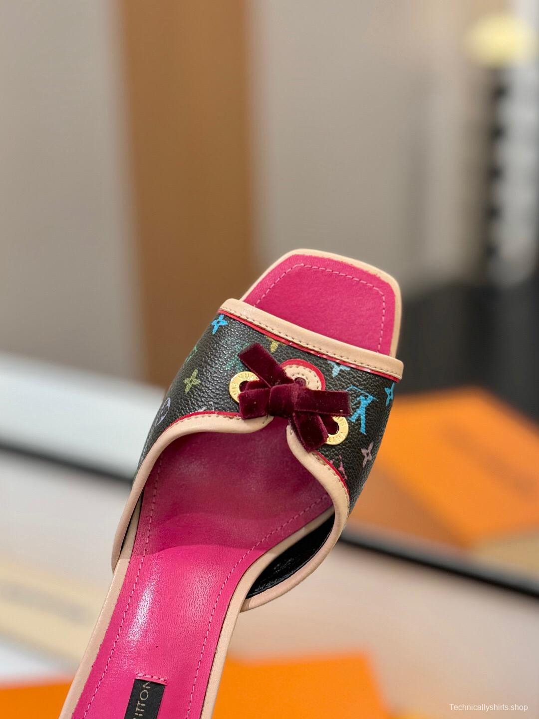 2025 Women Louis Vuitton Brown Pink Canvas Leather Sandals KFY00310