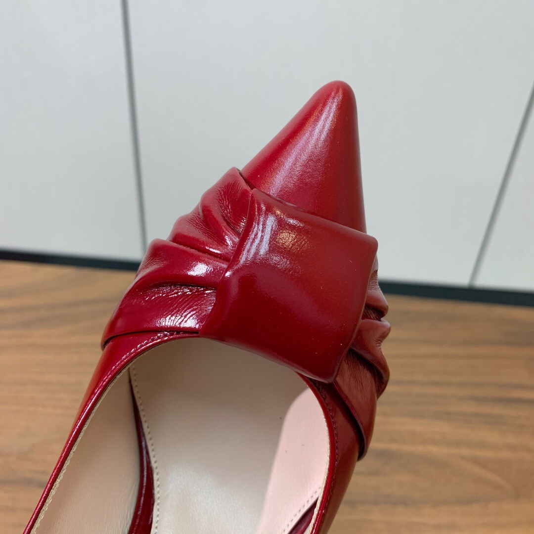 2025 Women Gianvito Rossi Red Calf Leather Pumps KFY00300