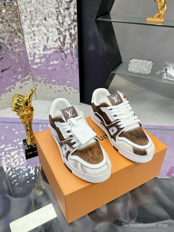 2024 Unisex Louis Vuitton Brown White Leather Calf Hair Plimsolls LV Trainer Maxi MJ00400