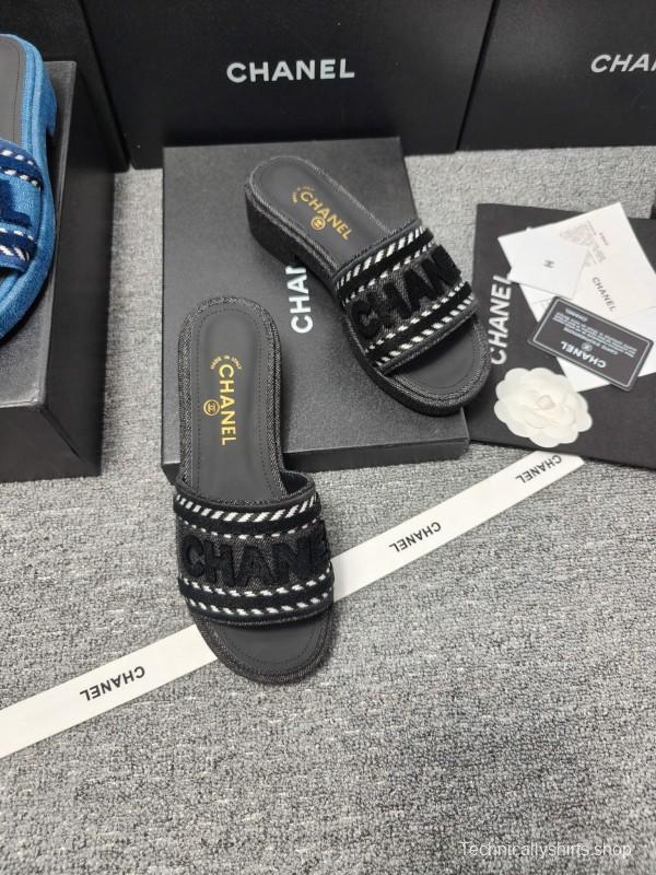 2025 Women Chanel Black Fabric Slippers LY00360