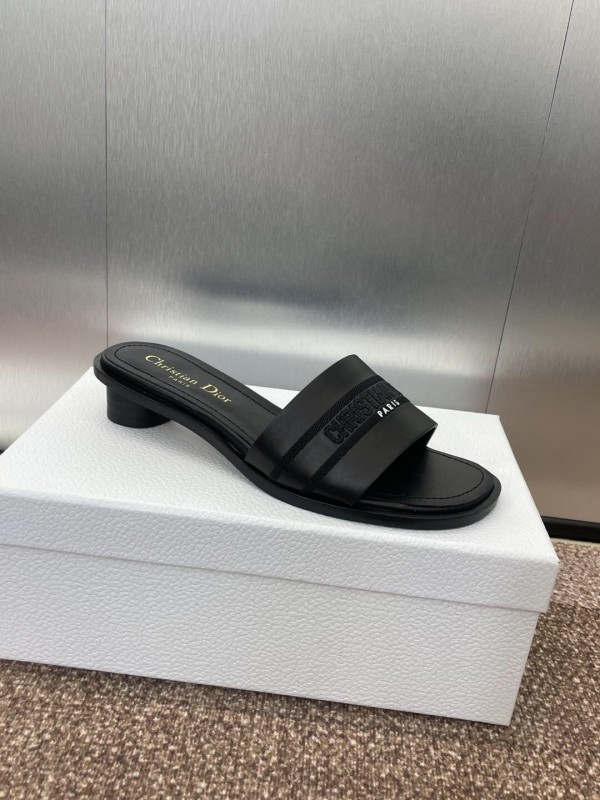 2025 Women Dior Black Leather Slippers CHRISTIAN DIOR PARIS