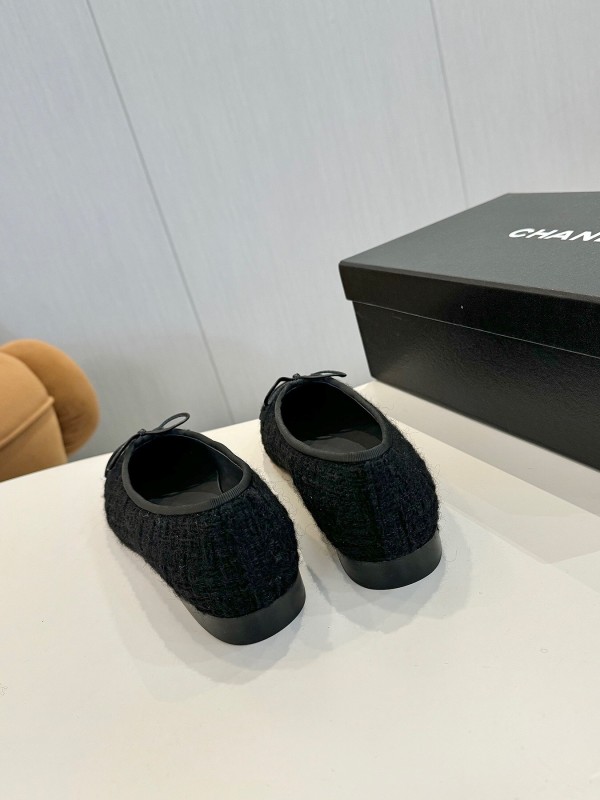 2025 Women Chanel Black Lambskin Tweed Ballet Flats LY00250