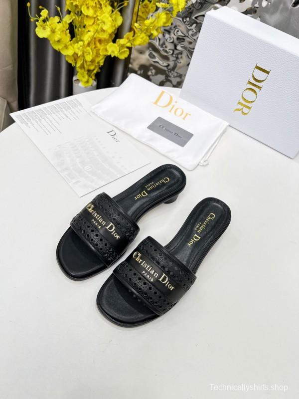 2025 Women Dior Black Leather Slippers LY00250