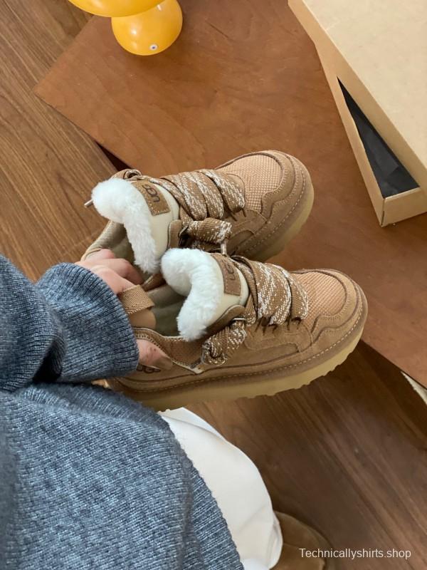 2024 Kids UGG Beige Suede Sheepskin Sneaker