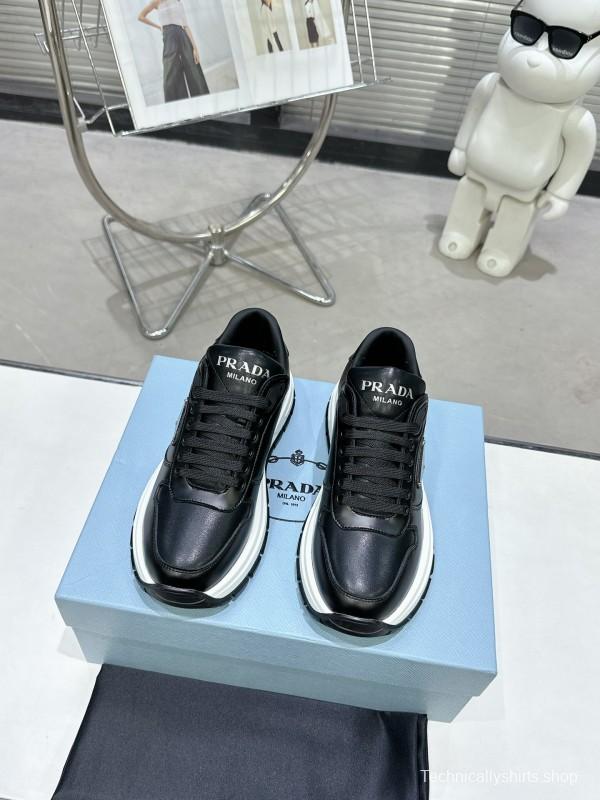 2025 Unisex Prada Black Leather Sneakers KFY00310
