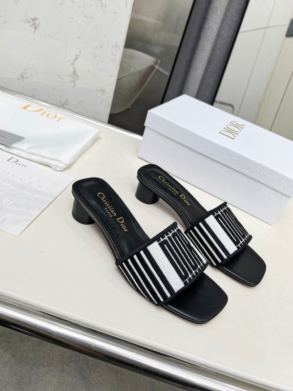2025 Women Dior Black White Fabric Sandals LY00200
