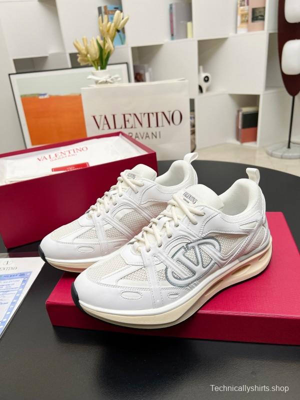 2025 Unisex Valentino White Mesh TPU Sneakers Vlogo Signature LY00410