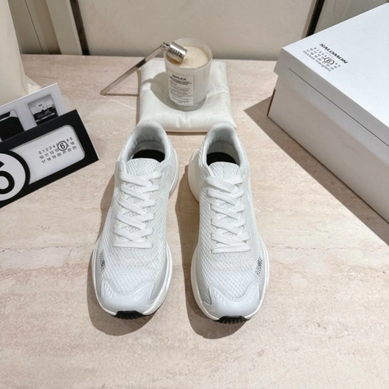 2025 Unisex MM6 Maison Margiela White Polyester Polyurethane Rubber Road Running Shoes Collaboration KFY00330