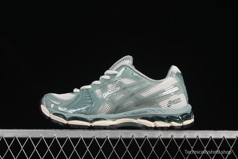 Asics Gel-Nimbus 12.1 Retro Breathable Cushioned Men's Running Shoes - 1203A675-100