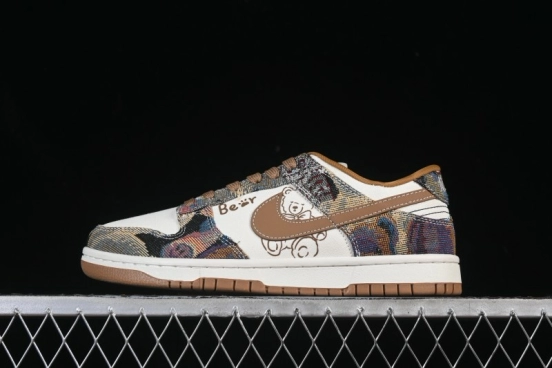 Nike SB Dunk Low Retro Plush Bear Low-Top Casual Skate Shoes - SC0601-459
