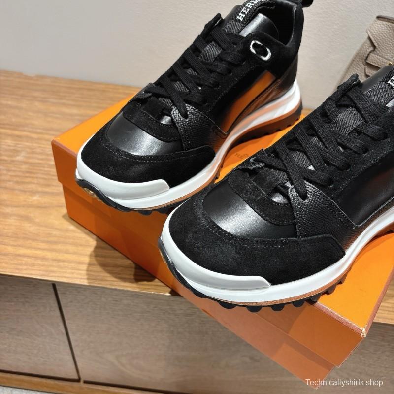 H Boots Classic Chelsea Boots with British Color Block Design - AS00410