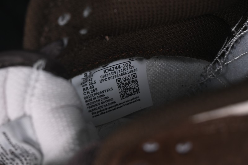 Nike SB Dunk Low Year of the Horse Coffee Low-Top Skateboarding Shoes - IO4244-102