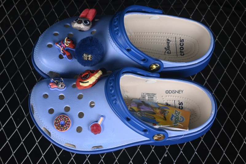 Disney x Crocs Classic Clog EVA Casual Shoes Featuring Zootopia Design - Disney Zootopia Clog