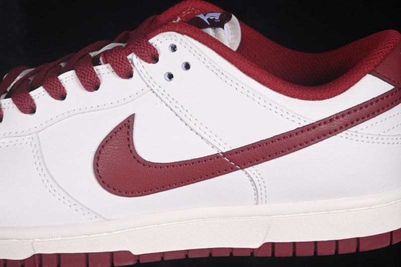 Nike SB Dunk Low White Red Skateboarding Shoes - HF5441-008