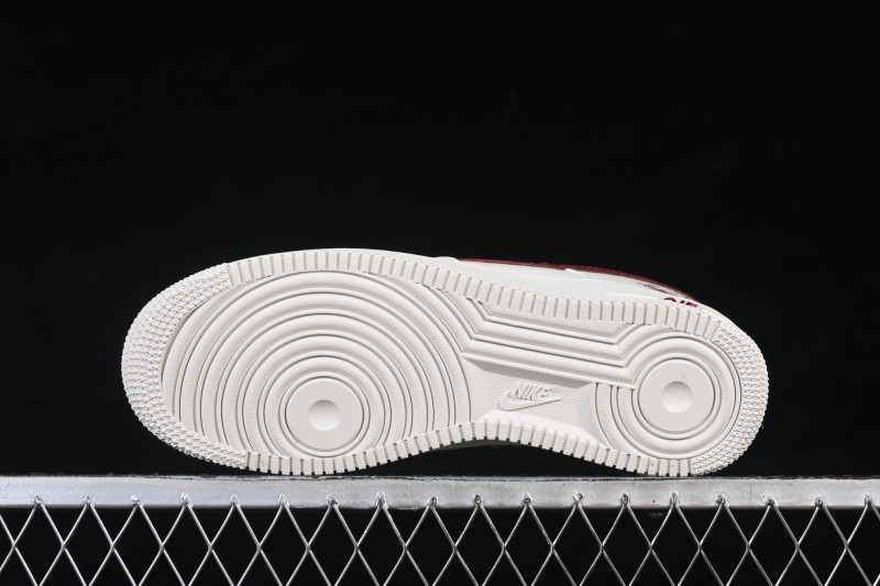 Nike Air Force 1 '07 Low Chinese New Year Edition Running Shoes with Premium Leather and Gold Accents - NH0601-507