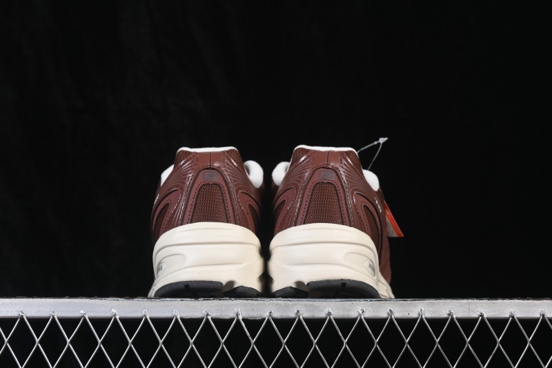 New Balance 740 Series Retro Dad-Style Comfort Running Shoes for Men - U740TL2