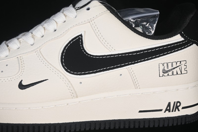 Nike Air Force 1 '07 Low Casual Sneakers with Two-Tone White and Black Design and Full-Length Air Cushion - DW8806-001