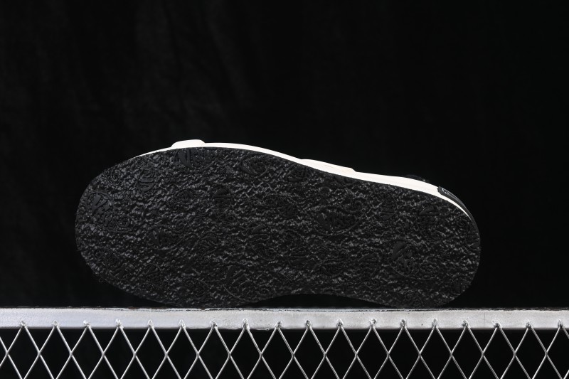 xVESSEL Wu Jianhao Low-Top Deconstructed Chunky Sole Casual Shoes with Tweed Design - S19X001B
