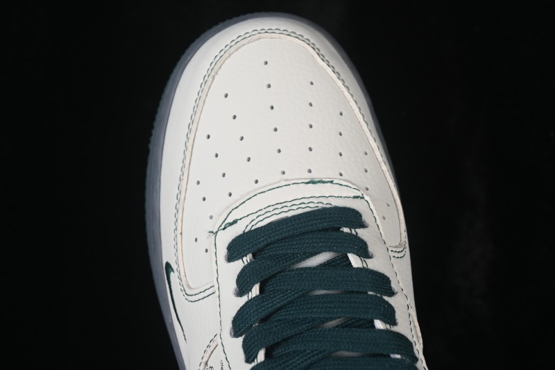 Nike Air Force 1 '07 Low Casual Sneakers with Full-Length Air Cushion - DN1688-009