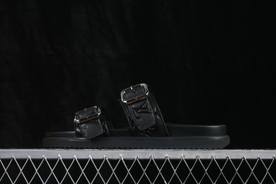 Louis Vuitton Venice Comfort Calfskin Suede Round-Toe Slide Sandals