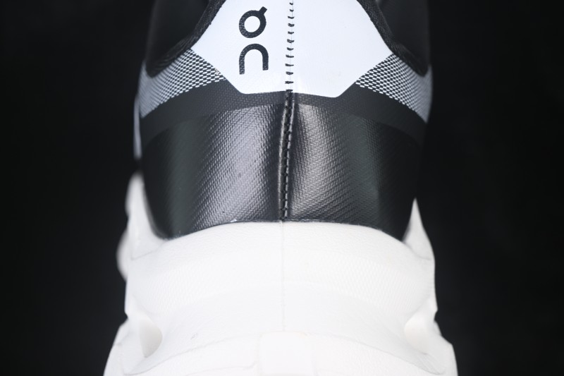 On Cloudtilt Comfortable Anti-Slip Durable Low-Top Casual City Commuting Running Shoes - Black White